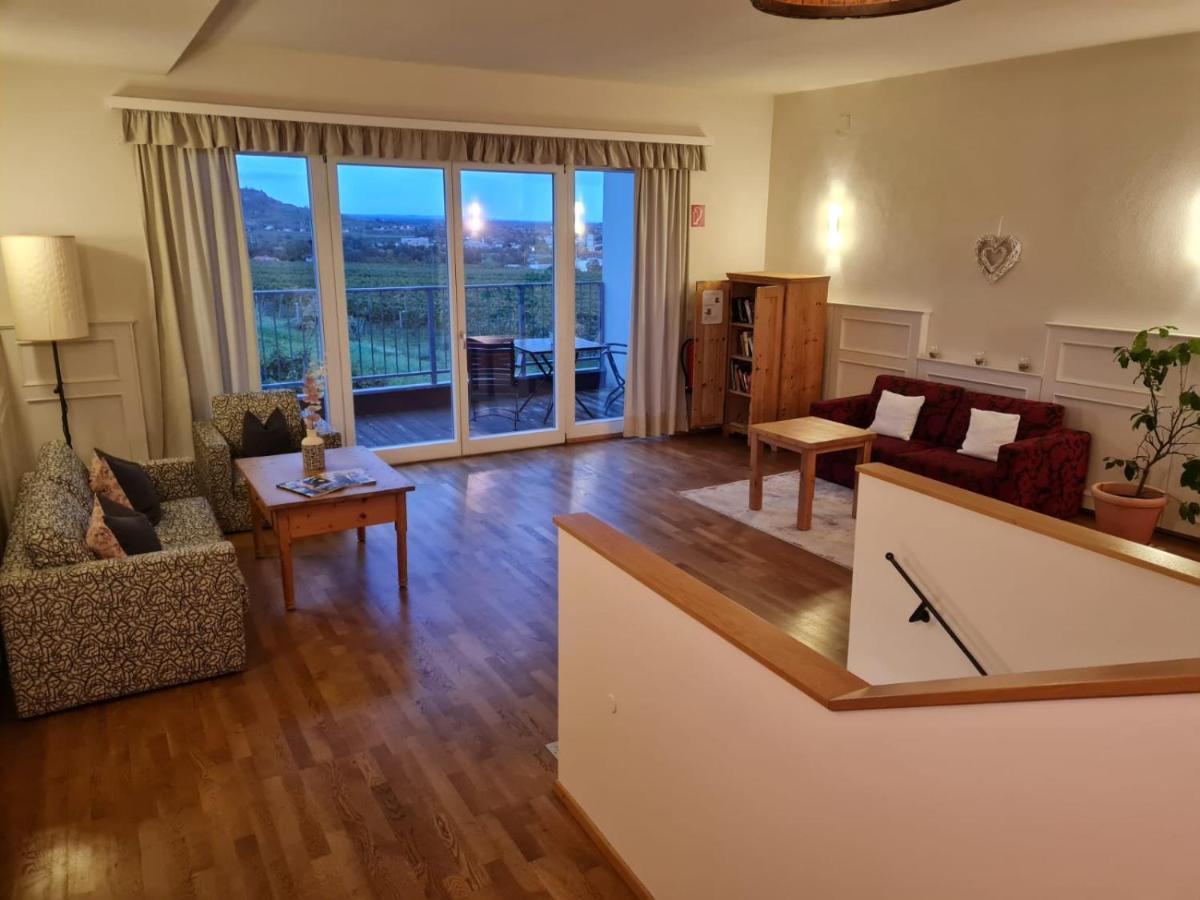 Wirtshaus Leindl Hotel Кремс Екстериор снимка