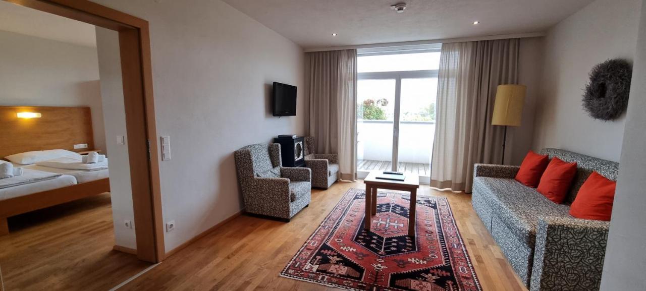 Wirtshaus Leindl Hotel Кремс Екстериор снимка
