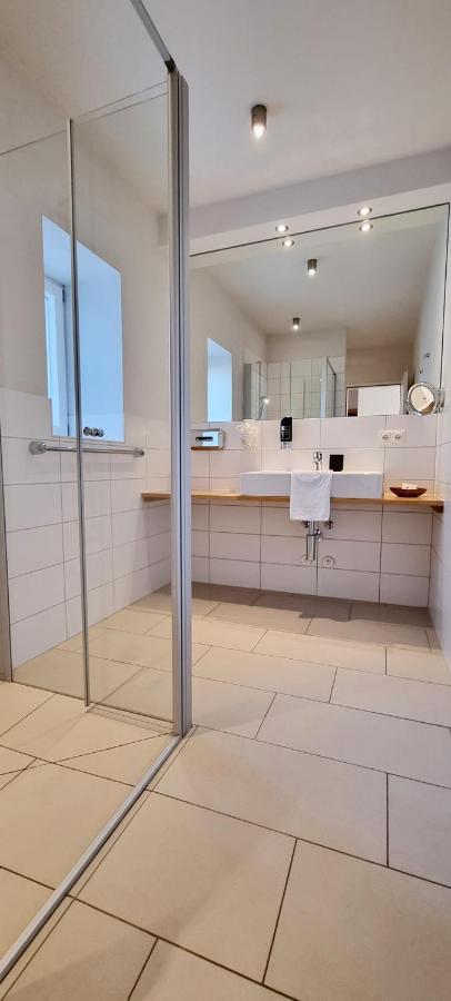 Wirtshaus Leindl Hotel Кремс Екстериор снимка