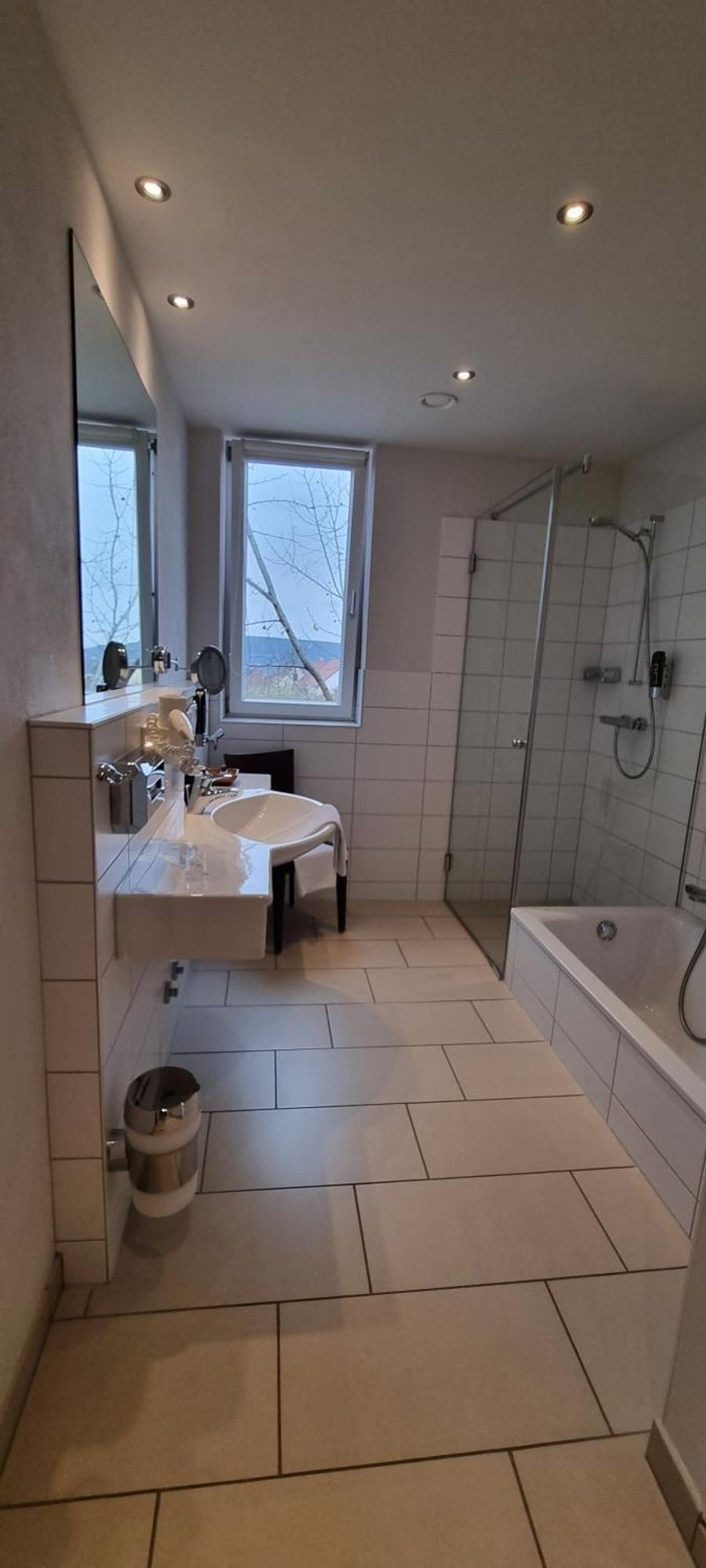 Wirtshaus Leindl Hotel Кремс Екстериор снимка